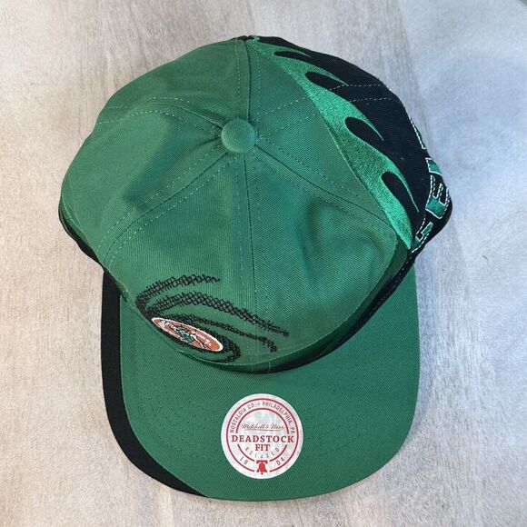 Boston Celtics Spiral Deadstock Cap Green Snapback Mitchell & Ness Unique Hat - Picture 6 of 14